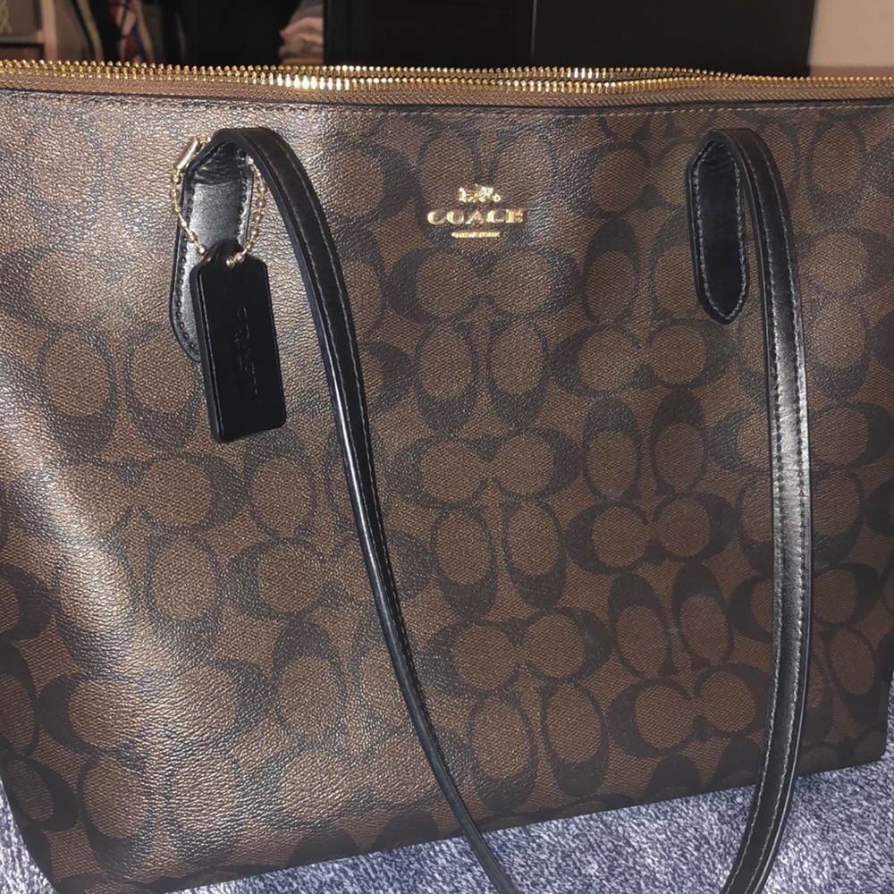 Authentic coach purse
